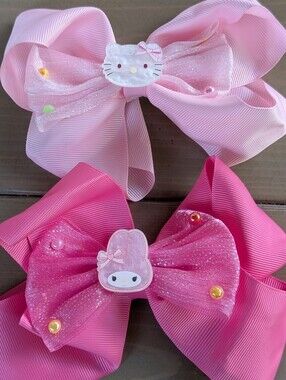 Set of 2 Kawaii Hair Bow Clips | Hello Kitty & My Melody | Oversized Pink